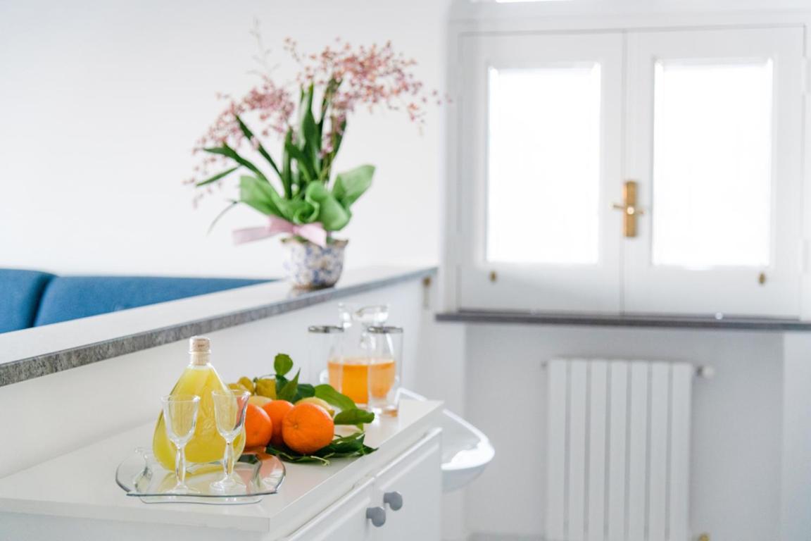 Sorrentovibes - Sea View Rooftop Apartment With Jacuzzi & Garden 外观 照片