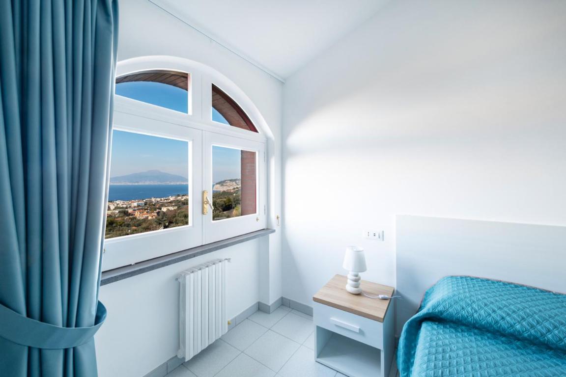 Sorrentovibes - Sea View Rooftop Apartment With Jacuzzi & Garden 外观 照片
