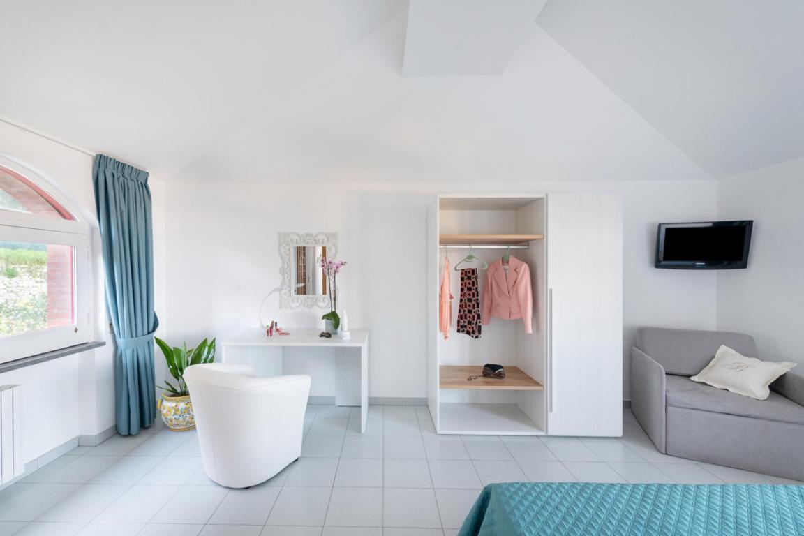 Sorrentovibes - Sea View Rooftop Apartment With Jacuzzi & Garden 外观 照片